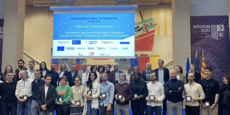 Les lauréats de la 4eme édition de Travelcamp Sud. (Crédit photo : Travelcamp Sud)