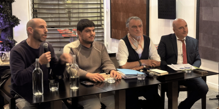 Les intervenants lors du débat consacré au narcotrafic à Marseille (Crédit Gomet')