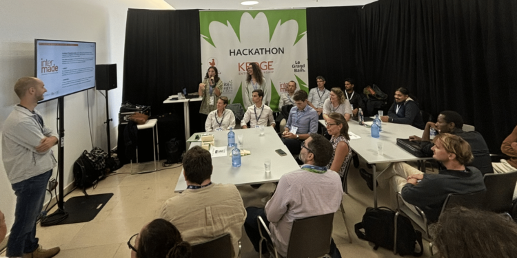 Le nouvel incubateur de Kedge présent lors du der Grand Bain de la French tech à marseille en septembre (Crédit Gomet')