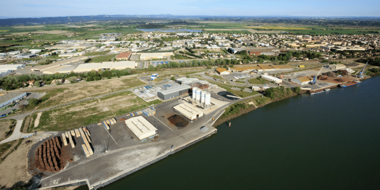 Le port d'Arles (Crédit Camille Moirenc / CCI)