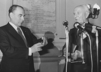 François Miterrand et Gaston Defferre