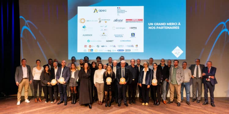 Les lauréats et partenaires des Trophées de la RSE 2024 (Crédit LabRSE)