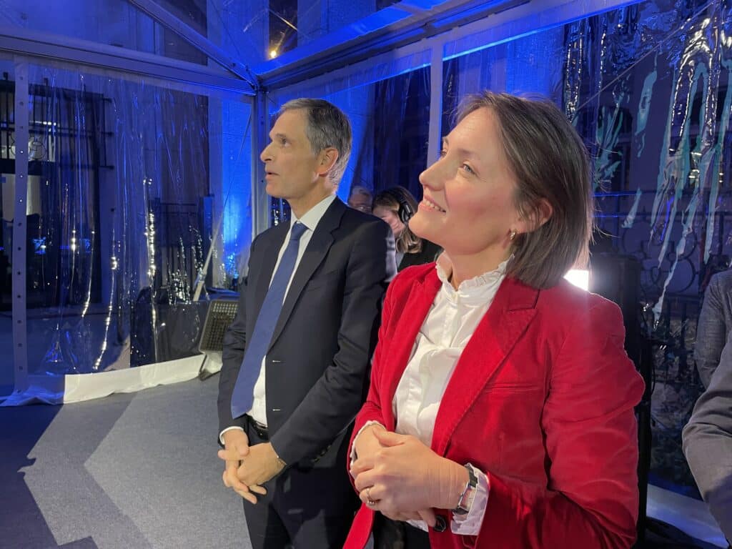 Le PDG de CMA-CGM Rodolphe Saadé et la préfète déléguée à l'égalité des chances Isabelle Epaillard (crédit : JRG / Gomet')