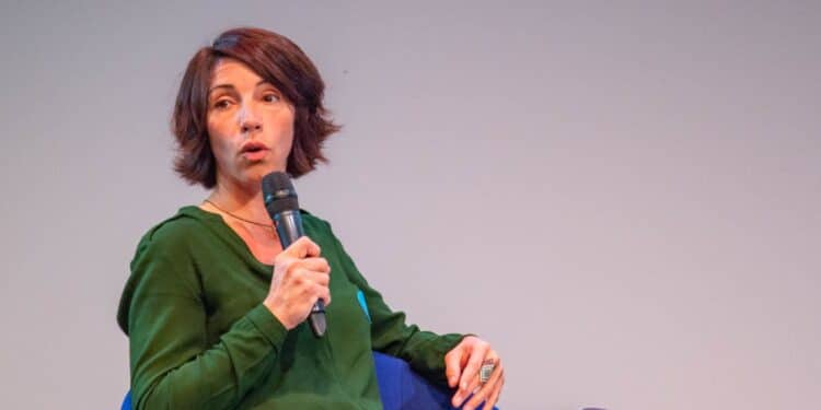 AnaÏs Cadier lors de la première édition des Rencontres du vélo et des mobilités douces organisées par Gomet' en octobre 2023 (crédit : JYD / Gomet')
