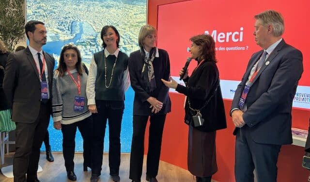 La ministre du Logement Valérie Létard en visite sur le stand One Provence accueillie par Martine Vassal (Crédit Gomet')