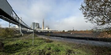 Centrale biomasse de Provence GazelEnergie à Gardanne (Crédit Gomet')