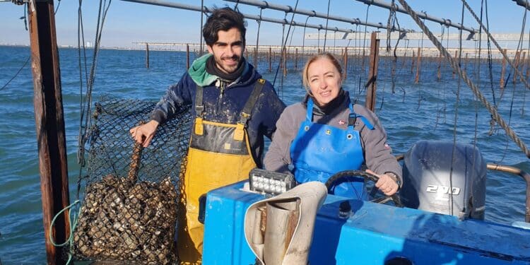Maria et Daniel Castejon Camargue Coquillages