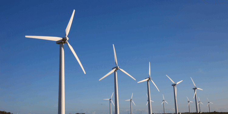 Le coût réel d’une éolienne en 2025 : installation, entretien, rentabilité