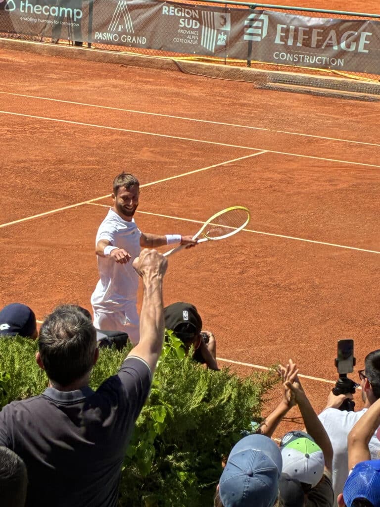 Corentin Moutet après sa victoire contre Pavel Kotov à l'Open Aix Provence