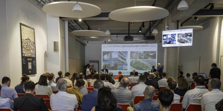 Décarbonation du secteur tertiaire : entre impératifs climatiques et complexité opérationnelle