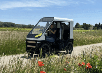 voitures à pédales balade à véli Grand Avignon