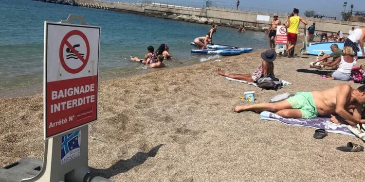 Baignade interdite à cause de la mauvaise qualité d’eau des plages