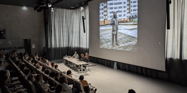 Rencontres d'Arles éducation aux images