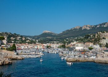 Cassis (Crédit archives Gomet' / JY Delattre)