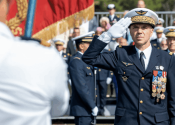 Le général Olivier Kaladjian, nouveau chef pour la BA701 et l’EAE