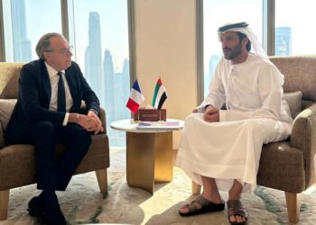 Renaud Muselier et Abdulla bin Touq Al Marri, ministre de l'Économie et du Tourisme émirati (Crédit Région Sud)