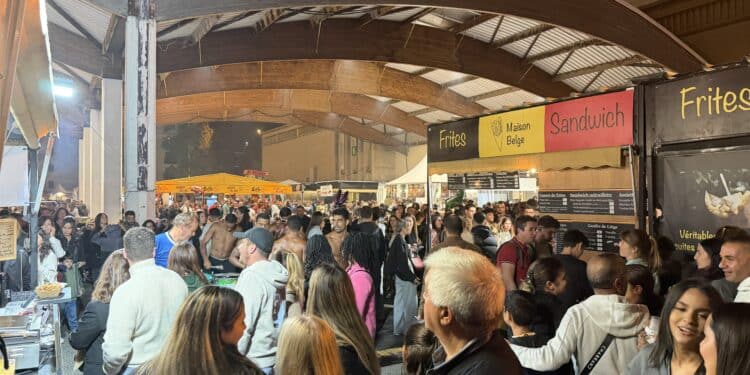 L’espace gastronomie de la Foire de Marseille lors de la nocturne du vendredi 3 octobre