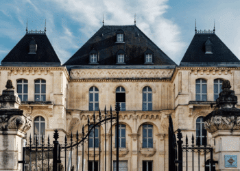 Le château de la Buzine