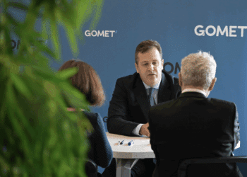 Léo Barlatier de Barjane intervient à Question centrale mercredi 12 novembre (Crédit Gomet')