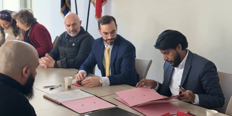 Premiers contrats de travail de la BMP