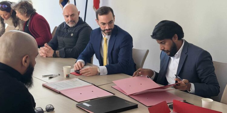 Premiers contrats de travail de la BMP