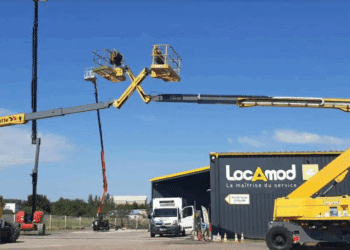 Vitrolles : FLS complète son maillage national avec la reprise de 8 agences Locamod