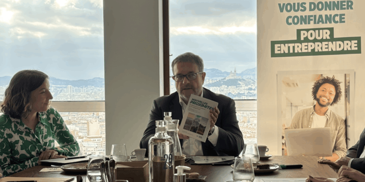 Laurent Fromageau, le directeur du Crédit Agricole Alpes Provence