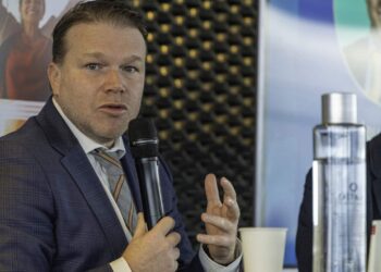 Mathieu Capuono - Crowe Ficorec