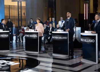 Les quatre principaux candidats aux municipales à Marseille réunis par BFM TV et La Provence (Capture BFM).