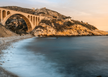 Les Calanques de la Côte Bleue au printemps : l’autre visage du littoral marseillais