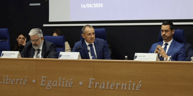 Nicolas Isnard en conseil métropolitain le 17 avril 2026 (Crédit X @NicolasIsnard)