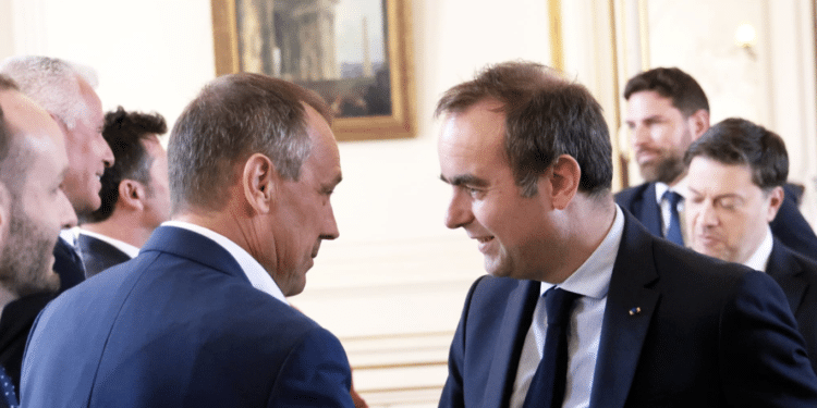 Nicolas Isnard Sébastien Lecornu