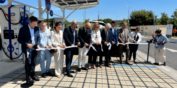 Inauguration du hub de recharge TotalEnergies à l’aéroport Marseille Provence
