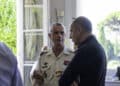 Le général Guillaume Venard, numéro 2 des Armées dans la zone de défense sud et Romain Laffont le 3 juillet lors du petit déjeuner organisé par Gomet' au Château St Victor (Crédit JYD/Gomet')