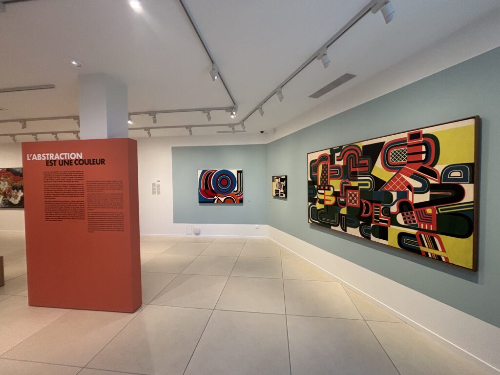 L'abstraction est une couleur au Musée du Niel en 2026 (Crédit Gomet')