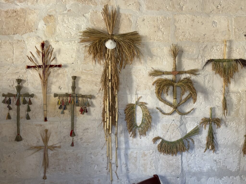 Luce Monier expose ses œuvres végétales à L'été à l'étage à Arles (Crédit Gomet')