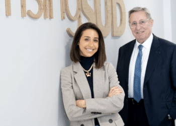 Audrey Brun Rabuel avec le président de Rising Sud, Bernard Kleynhoff (Crédit Rising Sud / DR)