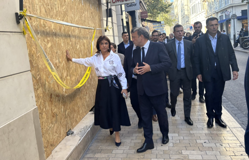 Visite des autorités rue Paradis jeudi 29 octobre (Crédit Gomet')