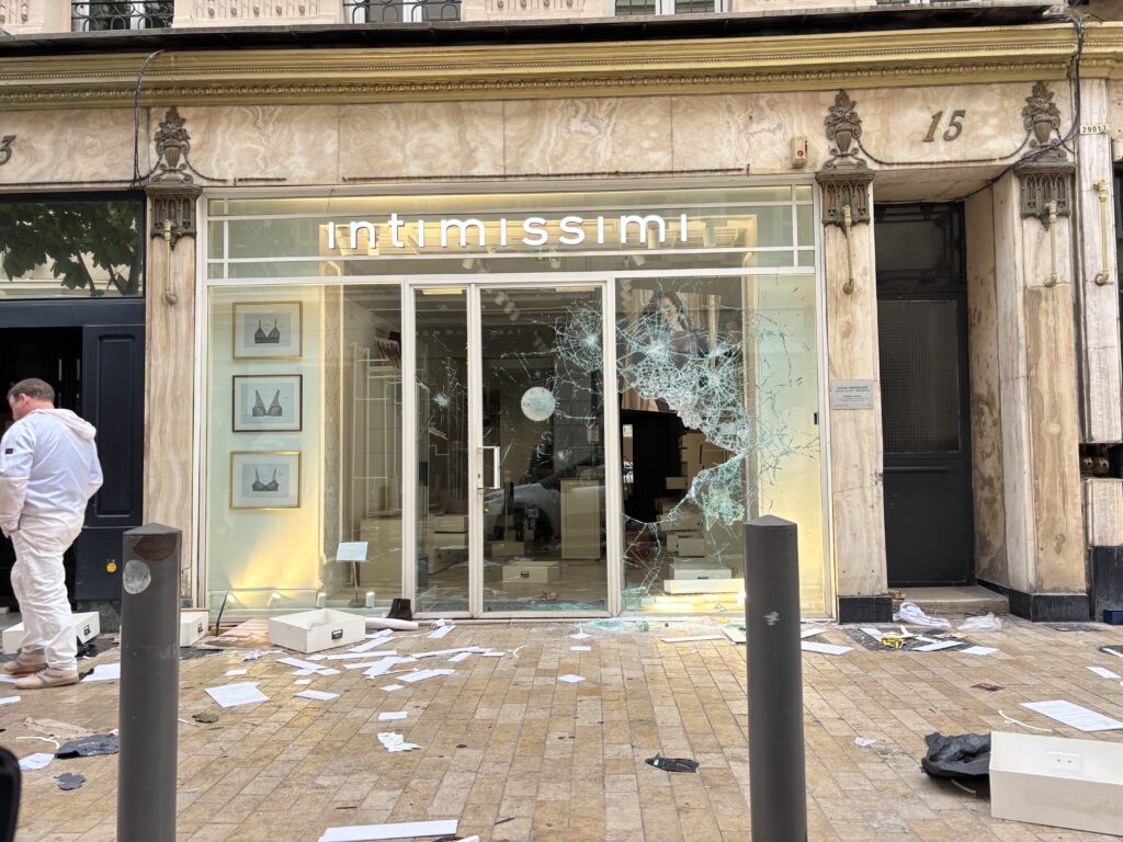 commerces Marseille émeutes