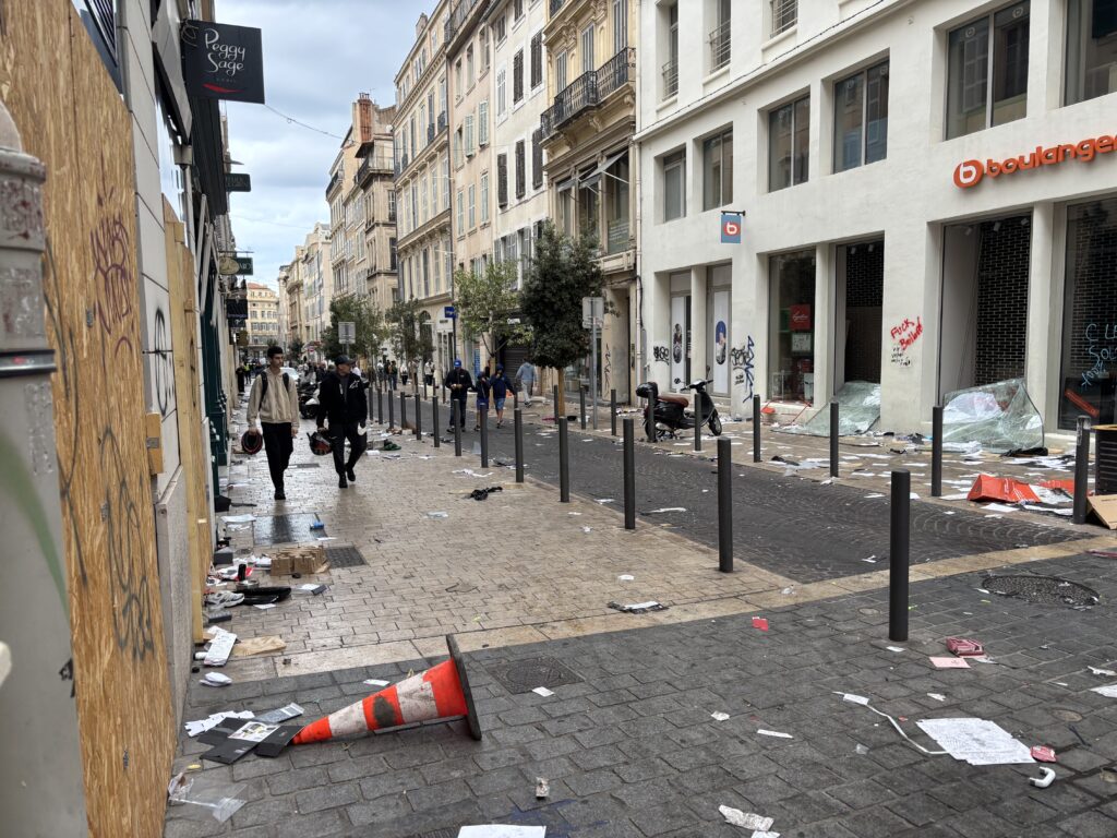commerces Marseille émeutes