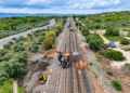 Ligne ferroviaire en bordure d'Etang de Berre (Crédit SNCF Réseaux)